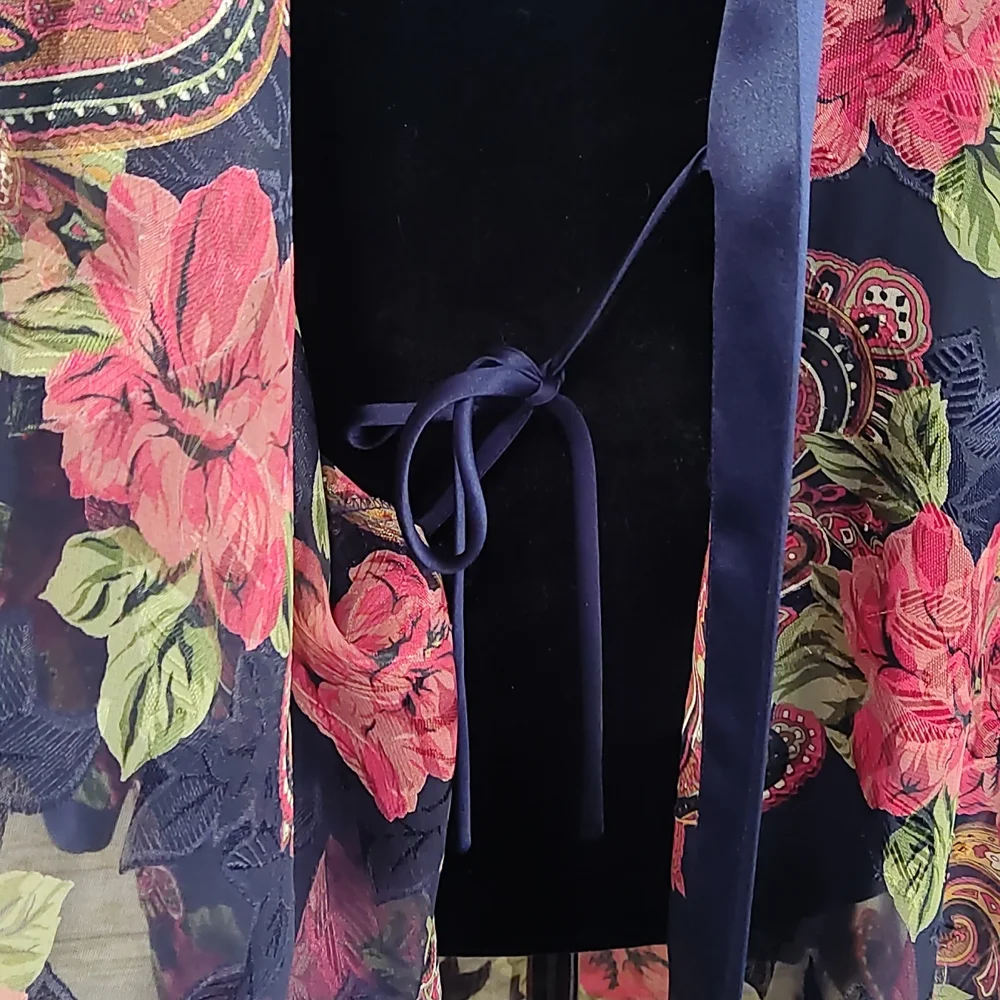Vintage Victoria's Secret Gold Label Sheer Floral & Paisley Robe